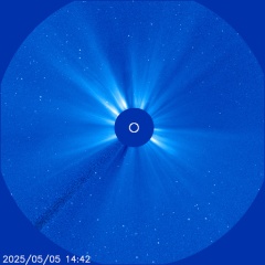 Images of the solar corona